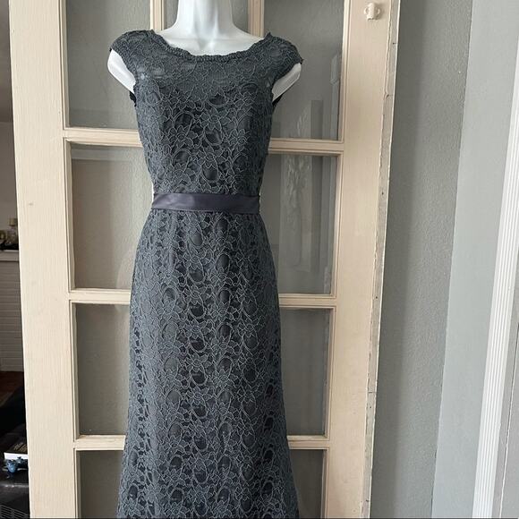 Mori Lee Lace‎ Gown - Picture 5 of 13